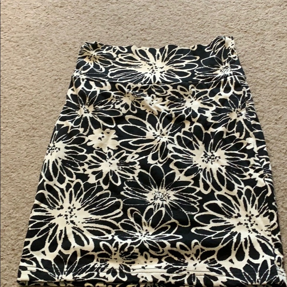 Floral Forever 21 print skirt